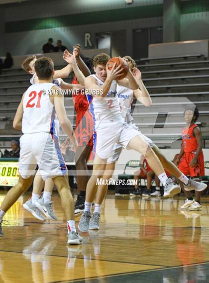Thumbnail 2 in Grapevine vs. Mexia photogallery.
