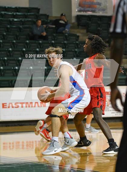 Thumbnail 3 in Grapevine vs. Mexia photogallery.