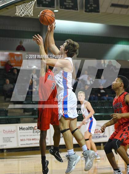Thumbnail 2 in Grapevine vs. Mexia photogallery.
