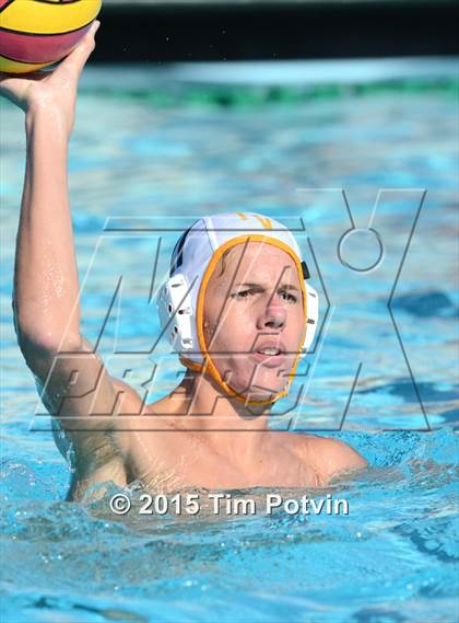 Thumbnail 2 in Yucaipa vs Temecula Valley photogallery.