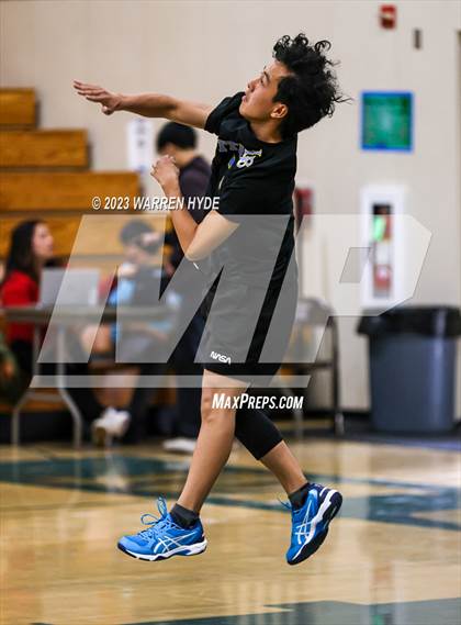 Thumbnail 2 in Burbank @ Monterey Trail photogallery.