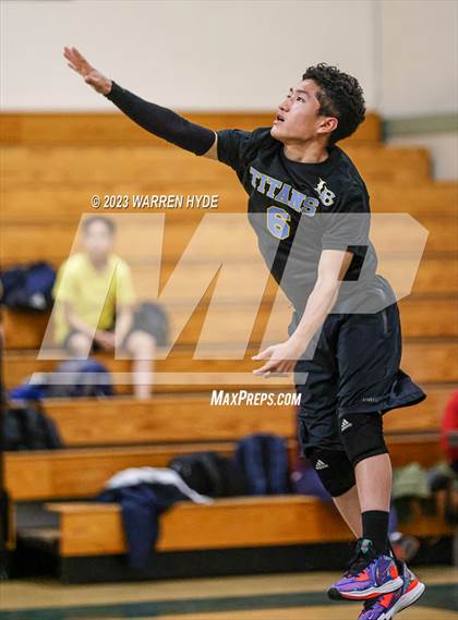 Thumbnail 3 in Burbank @ Monterey Trail photogallery.