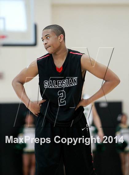 Thumbnail 3 in Moreau Catholic vs. Salesian (CIF NorCal Regional D4 Final) photogallery.