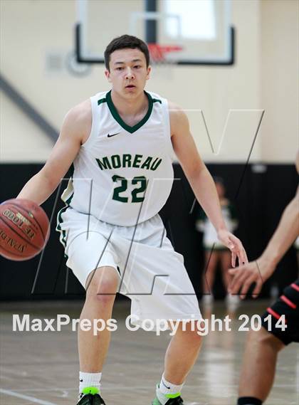 Thumbnail 1 in Moreau Catholic vs. Salesian (CIF NorCal Regional D4 Final) photogallery.