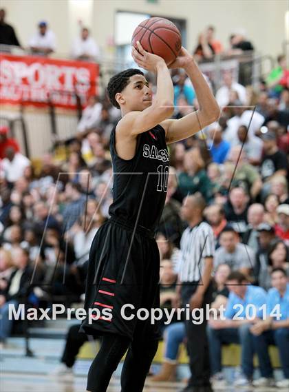 Thumbnail 1 in Moreau Catholic vs. Salesian (CIF NorCal Regional D4 Final) photogallery.
