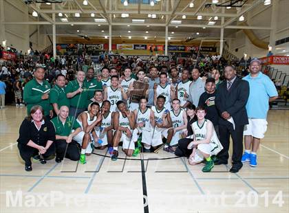 Thumbnail 3 in Moreau Catholic vs. Salesian (CIF NorCal Regional D4 Final) photogallery.