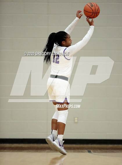 Thumbnail 2 in Keller Central vs Timber Creek photogallery.