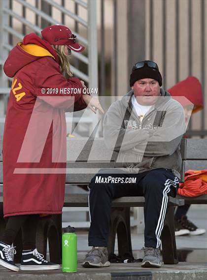 Thumbnail 2 in Long Beach Poly @ Esperanza (CIF-SS D3 Wild Card) photogallery.