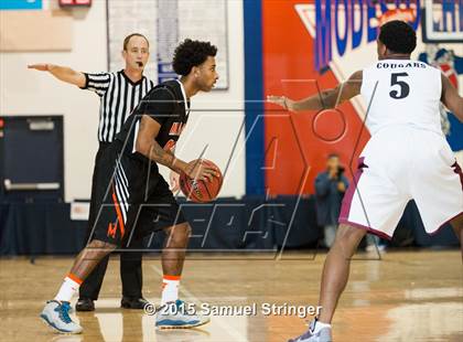 Thumbnail 3 in McClymonds vs. Weston Ranch (Modesto Christian Holiday Hoops Classic) photogallery.