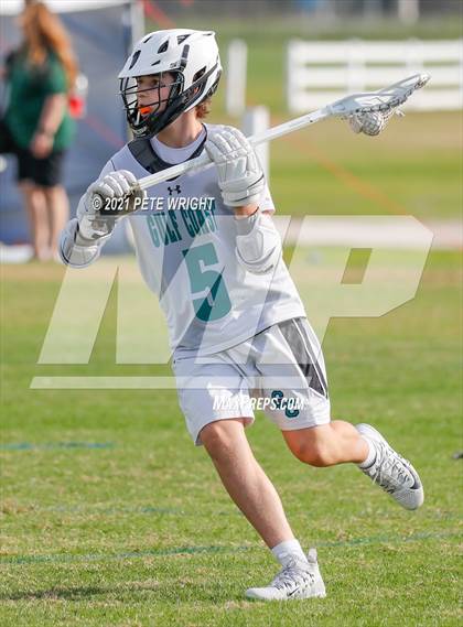 Thumbnail 3 in Gulf Coast vs Tampa Catholic photogallery.