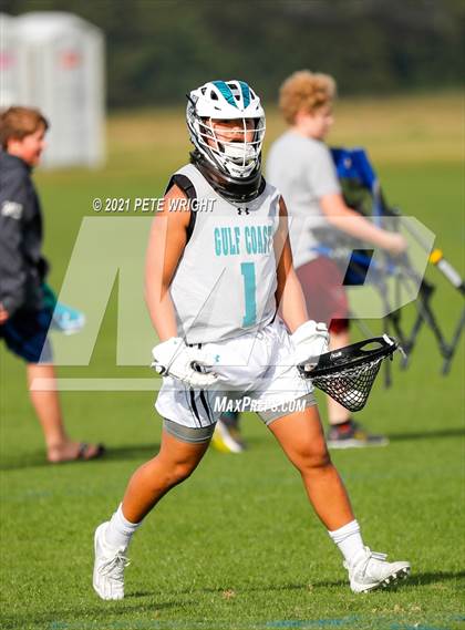 Thumbnail 3 in Gulf Coast vs Tampa Catholic photogallery.