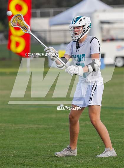 Thumbnail 3 in Gulf Coast vs Tampa Catholic photogallery.