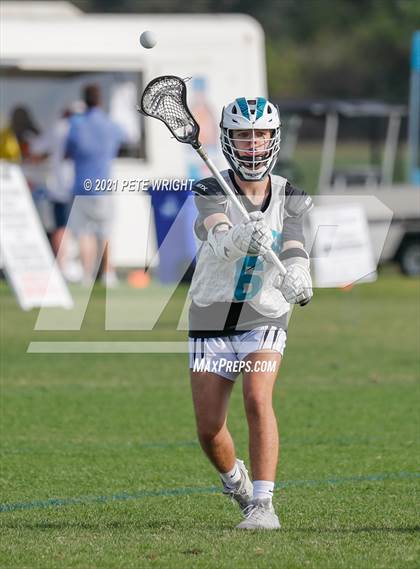 Thumbnail 2 in Gulf Coast vs Tampa Catholic photogallery.