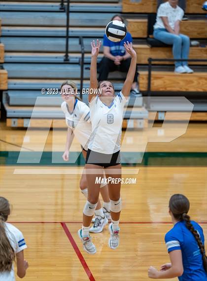 Thumbnail 2 in Hamilton Southeastern @ Lawrence North photogallery.