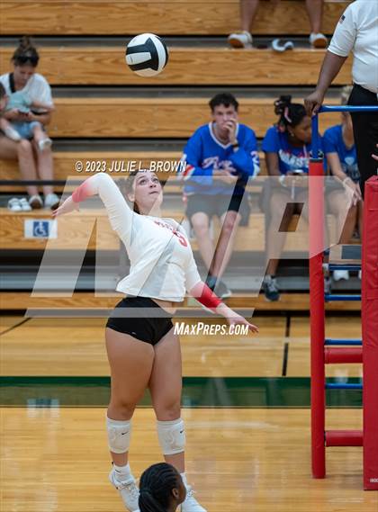 Thumbnail 3 in Hamilton Southeastern @ Lawrence North photogallery.