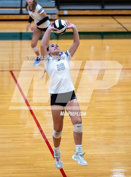 Thumbnail 1 in Hamilton Southeastern @ Lawrence North photogallery.