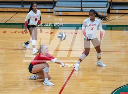 Thumbnail 1 in Hamilton Southeastern @ Lawrence North photogallery.