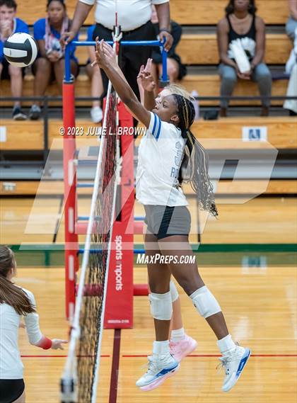 Thumbnail 3 in Hamilton Southeastern @ Lawrence North photogallery.