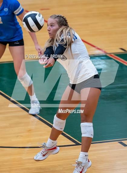 Thumbnail 2 in Hamilton Southeastern @ Lawrence North photogallery.