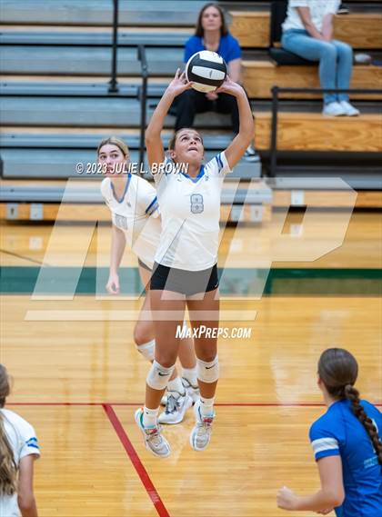 Thumbnail 1 in Hamilton Southeastern @ Lawrence North photogallery.