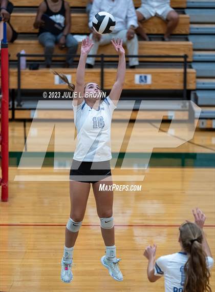 Thumbnail 3 in Hamilton Southeastern @ Lawrence North photogallery.