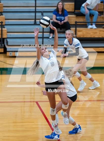 Thumbnail 1 in Hamilton Southeastern @ Lawrence North photogallery.
