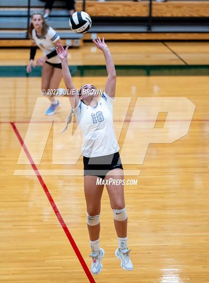Thumbnail 3 in Hamilton Southeastern @ Lawrence North photogallery.