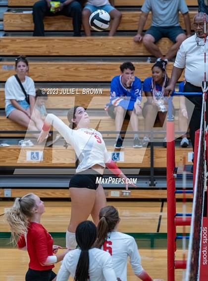 Thumbnail 2 in Hamilton Southeastern @ Lawrence North photogallery.