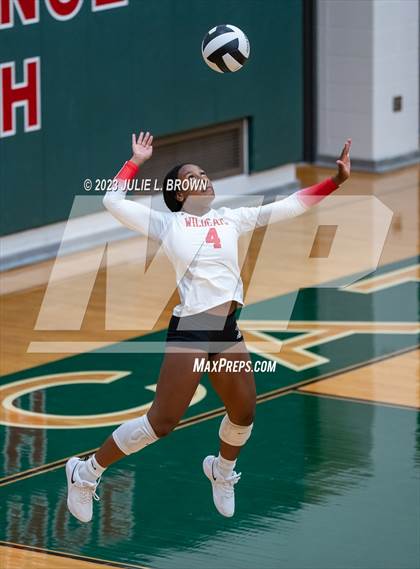 Thumbnail 2 in Hamilton Southeastern @ Lawrence North photogallery.