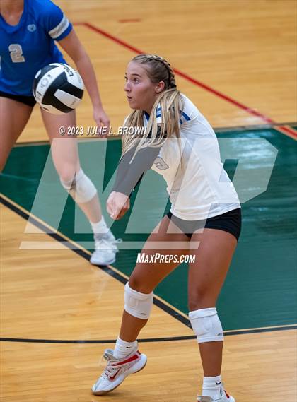 Thumbnail 3 in Hamilton Southeastern @ Lawrence North photogallery.