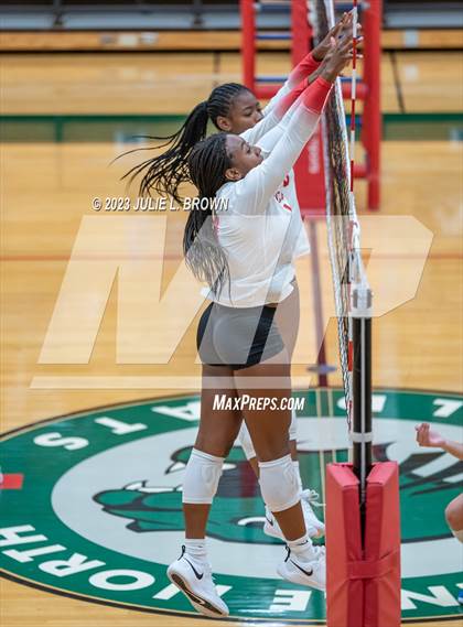 Thumbnail 3 in Hamilton Southeastern @ Lawrence North photogallery.