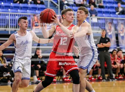 Thumbnail 2 in Deer Creek vs Westmoore photogallery.