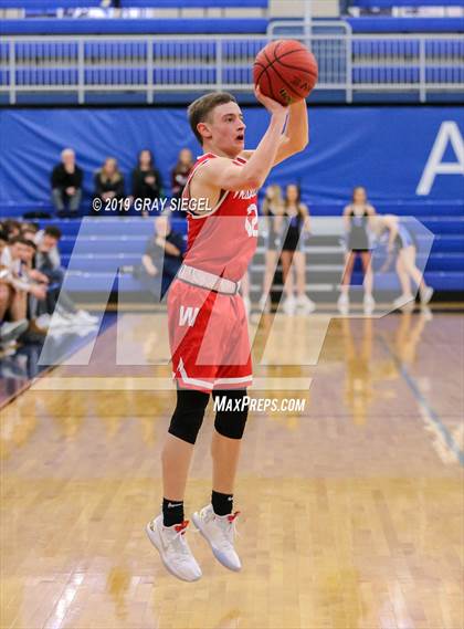 Thumbnail 1 in Deer Creek vs Westmoore photogallery.