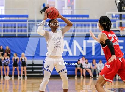 Thumbnail 2 in Deer Creek vs Westmoore photogallery.
