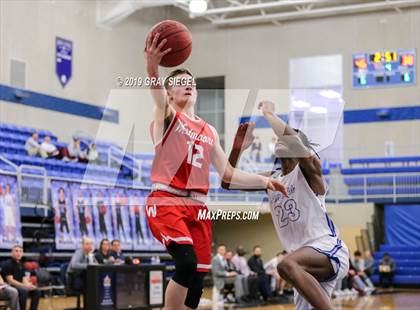 Thumbnail 3 in Deer Creek vs Westmoore photogallery.