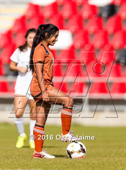 Thumbnail 3 in Incarnate Word vs Madison (NEISD Tournament) photogallery.