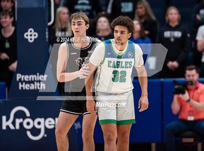 Thumbnail 1 in Chaminade Julienne Catholic vs. Badin (OHSAA Division II District Final) photogallery.