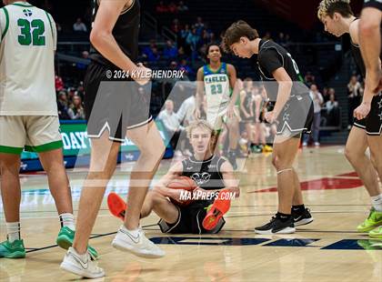Thumbnail 3 in Chaminade Julienne Catholic vs. Badin (OHSAA Division II District Final) photogallery.