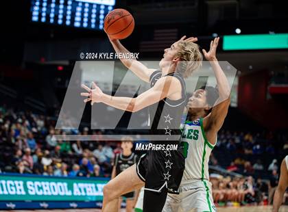 Thumbnail 1 in Chaminade Julienne Catholic vs. Badin (OHSAA Division II District Final) photogallery.