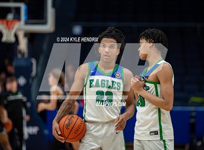 Thumbnail 3 in Chaminade Julienne Catholic vs. Badin (OHSAA Division II District Final) photogallery.