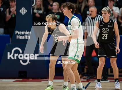 Thumbnail 3 in Chaminade Julienne Catholic vs. Badin (OHSAA Division II District Final) photogallery.
