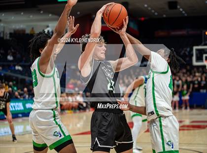 Thumbnail 3 in Chaminade Julienne Catholic vs. Badin (OHSAA Division II District Final) photogallery.