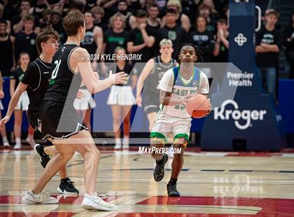 Thumbnail 2 in Chaminade Julienne Catholic vs. Badin (OHSAA Division II District Final) photogallery.