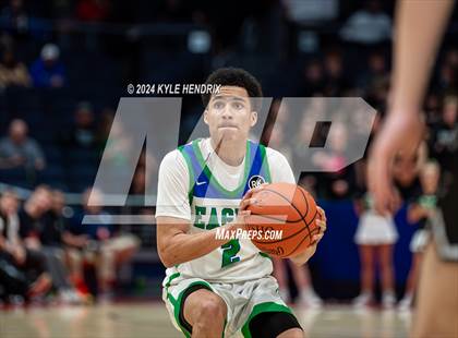 Thumbnail 2 in Chaminade Julienne Catholic vs. Badin (OHSAA Division II District Final) photogallery.