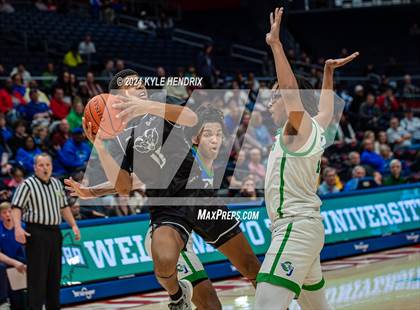 Thumbnail 3 in Chaminade Julienne Catholic vs. Badin (OHSAA Division II District Final) photogallery.