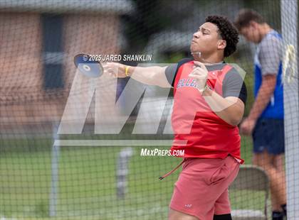 Thumbnail 3 in LHSAA District 8-4A(District Track Meet) photogallery.
