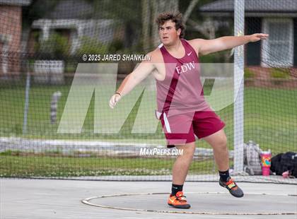 Thumbnail 1 in LHSAA District 8-4A(District Track Meet) photogallery.