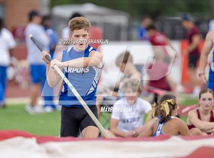 Thumbnail 2 in LHSAA District 8-4A(District Track Meet) photogallery.