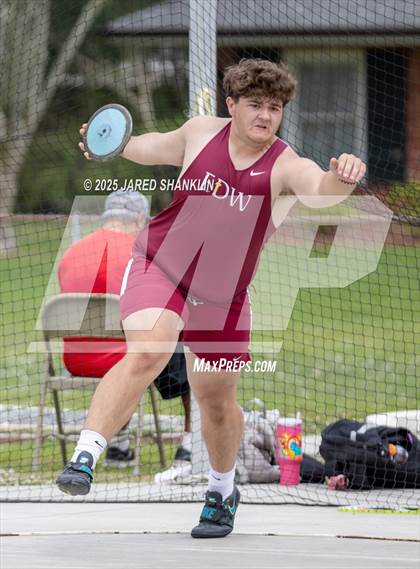 Thumbnail 3 in LHSAA District 8-4A(District Track Meet) photogallery.