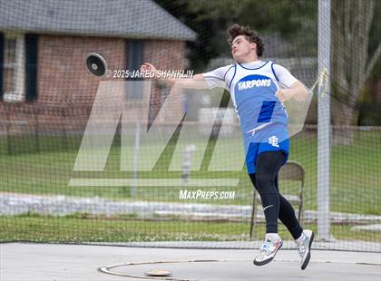 Thumbnail 2 in LHSAA District 8-4A(District Track Meet) photogallery.